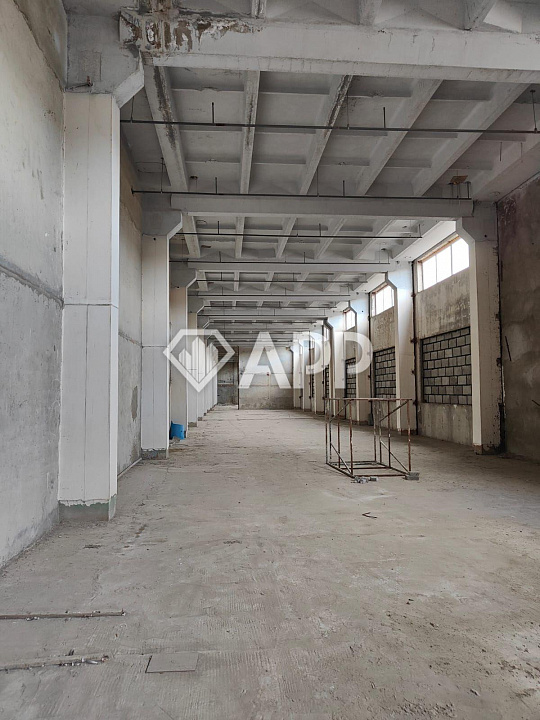 Сдам складское помещение, 4 300 м² фото