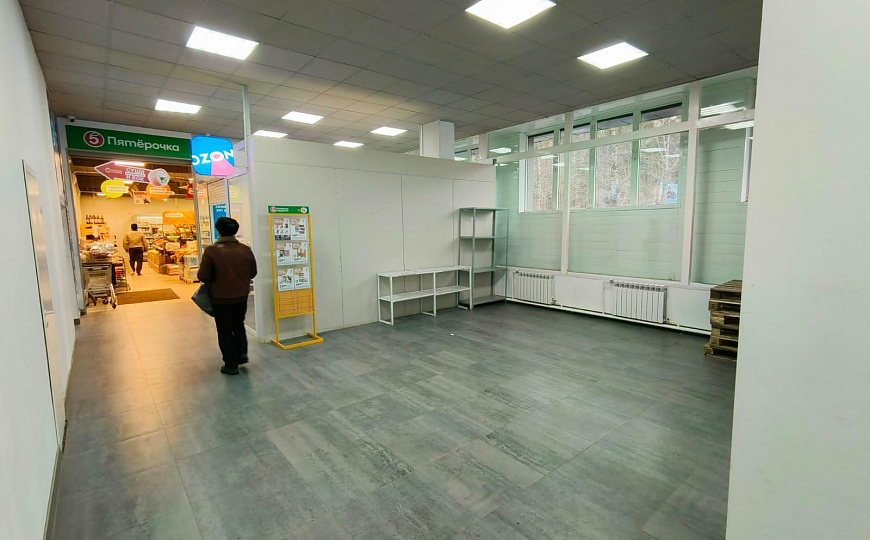 Торговое помещение 30 м² на потоке супермаркета "Пятерочка" фото