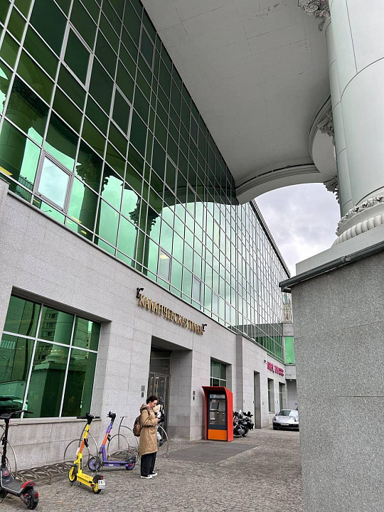 Офис в БЦ с премиальной локацией в ЦАО г Москвы 96,4м² фото