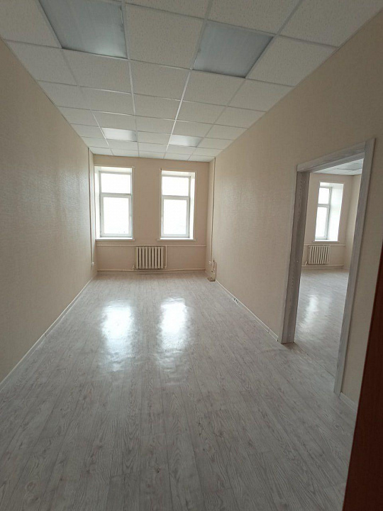 Сдаются офисные помещения от 14 м² до 300 м² фото