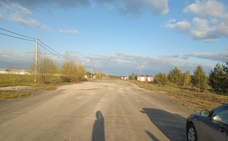 Сдается земельный участок с твёрдым покрытием рядом с аэропортом 30 ар (сотка) фото