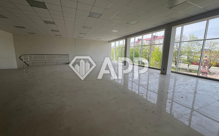 Продам помещение свободного назначения, 339,6 м² фото