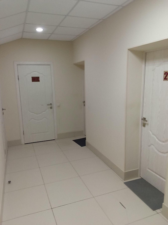 Сдам офисное помещение с отличным ремонтом в Центральном районе, 162,2 м² фото