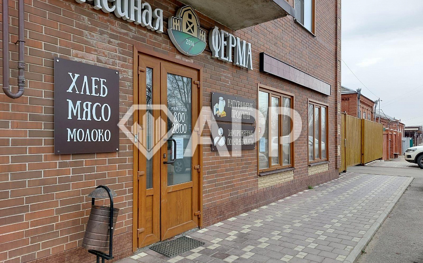 Продам торговое помещение, 417 м². фото