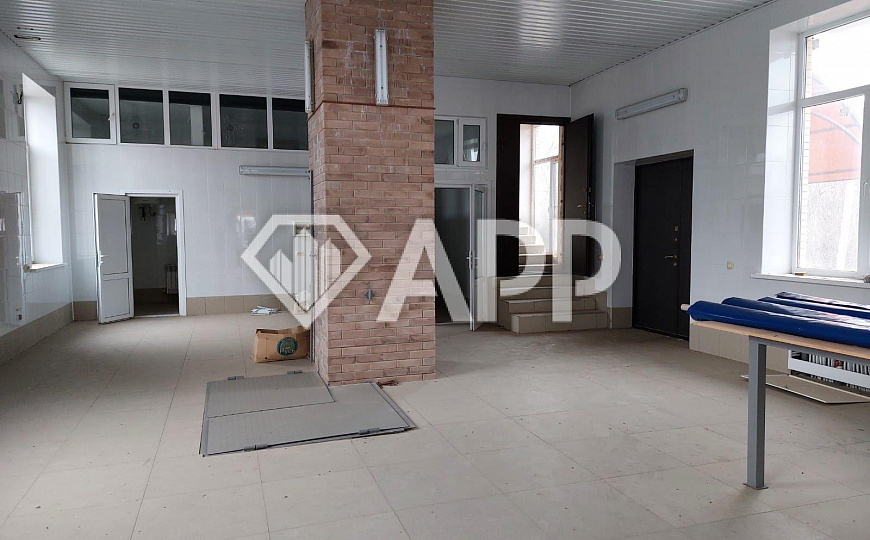 Продам помещение свободного назначения, 360 м² фото