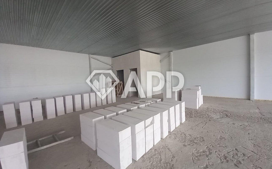 Сдам торговое помещение площадью от 85м² до  335 м² фото