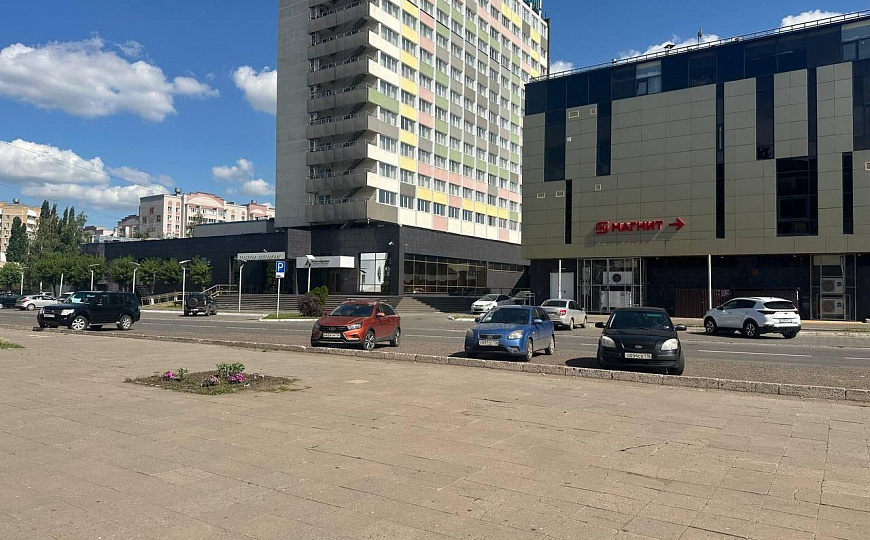 Продается Коммерческая недвижимость  1200 м² фото