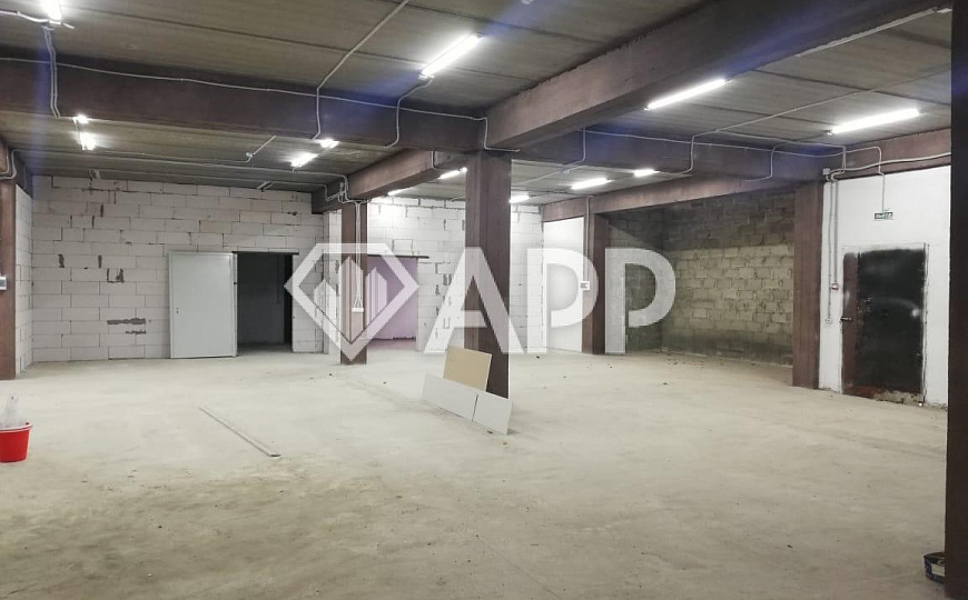Продам производственное помещение, 800 м² фото