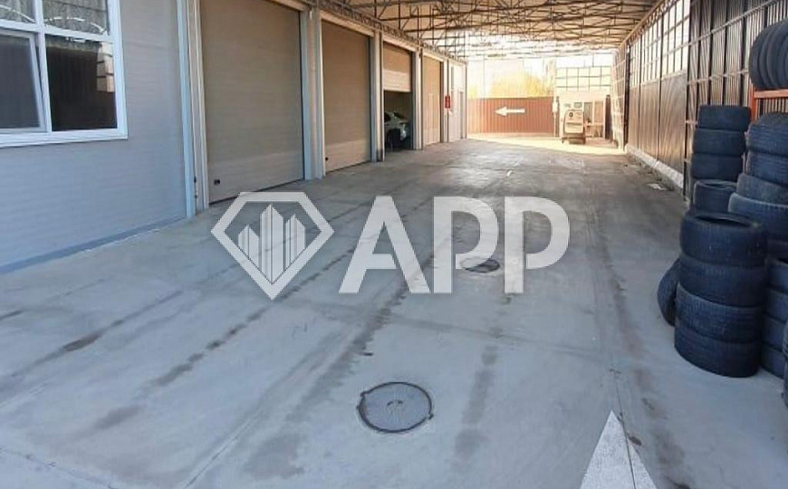 Продам отдельно стоящее здание, 1 806 м² фото