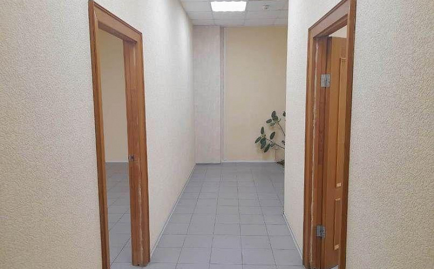 Помещение с арендаторами 105.1м²  фото