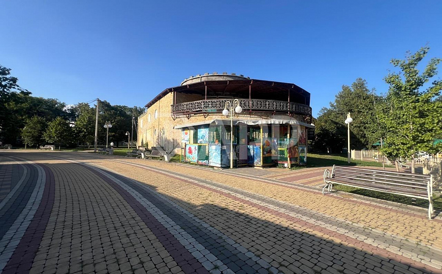Продам помещение свободного назначения, 1 412 м² и зем. участок 1168 м² фото