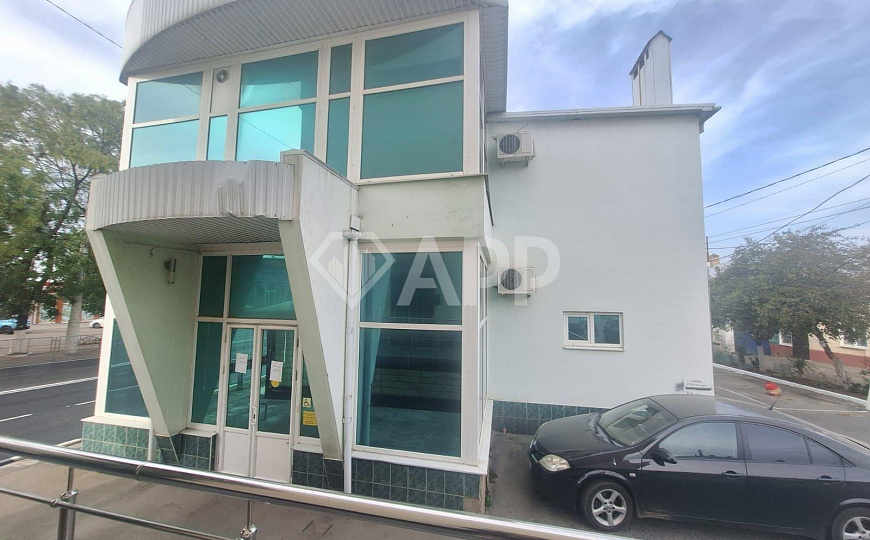 Сдам помещение свободного назначения, 420 м² фото
