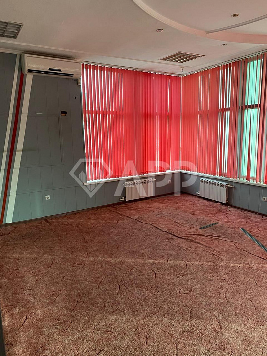 Сдам помещение свободного назначения, 420 м² фото