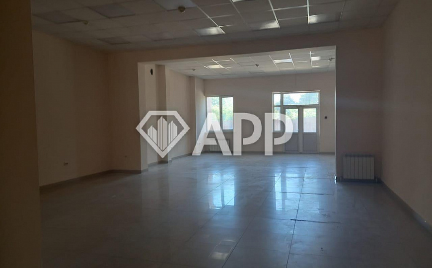 Сдам торговое помещение, 150 м² фото