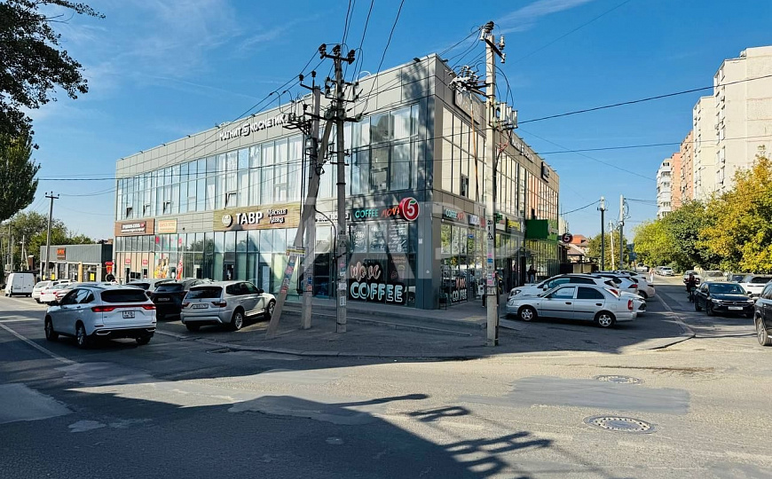 От первого лица/Трафик/Запчасти/Магазин/Пекарня/Фасад/82 м2 фото