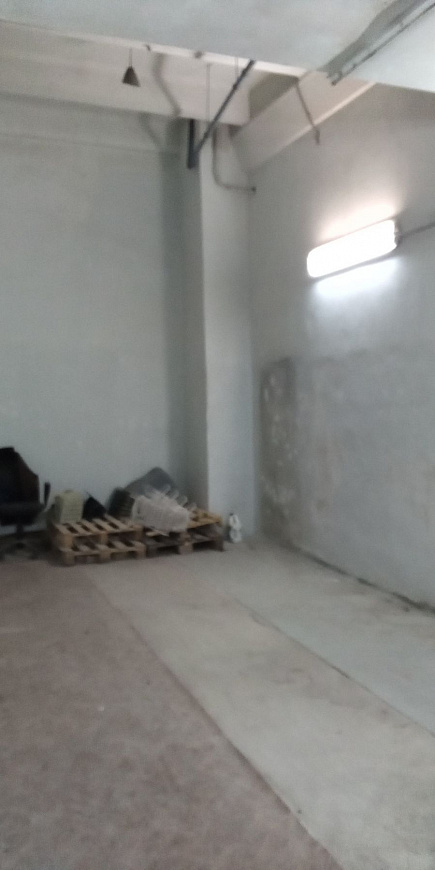 Сдам склад с груз. лифтом  в бизнес-центре 40,5 м² фото