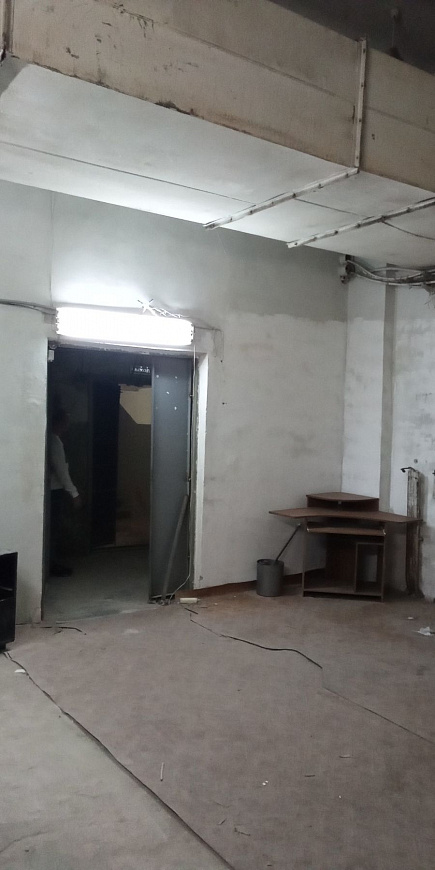 Сдам склад с груз. лифтом  в бизнес-центре 40,5 м² фото