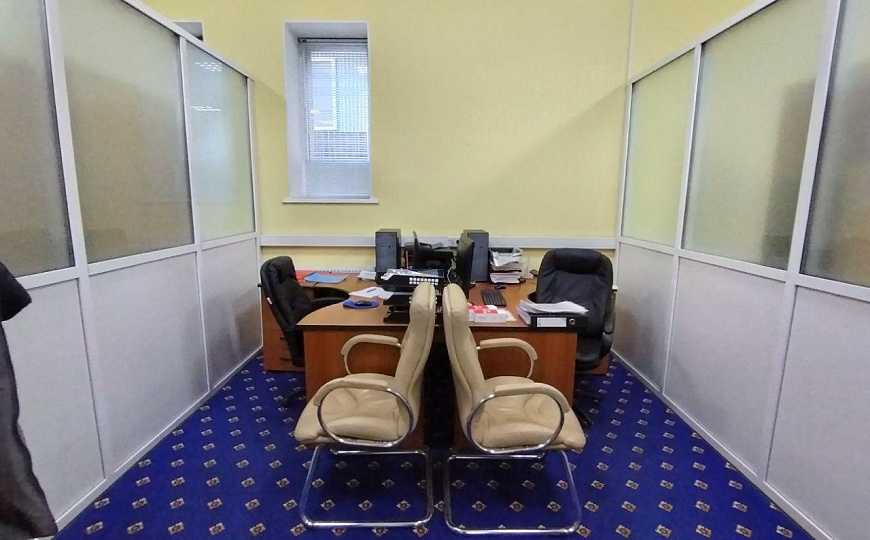 Сдам три офиса 20 м², 20 м², 50 м². фото