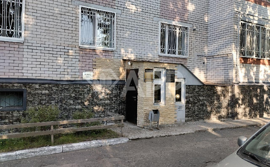 Продаю 48 м², удобная локация фото