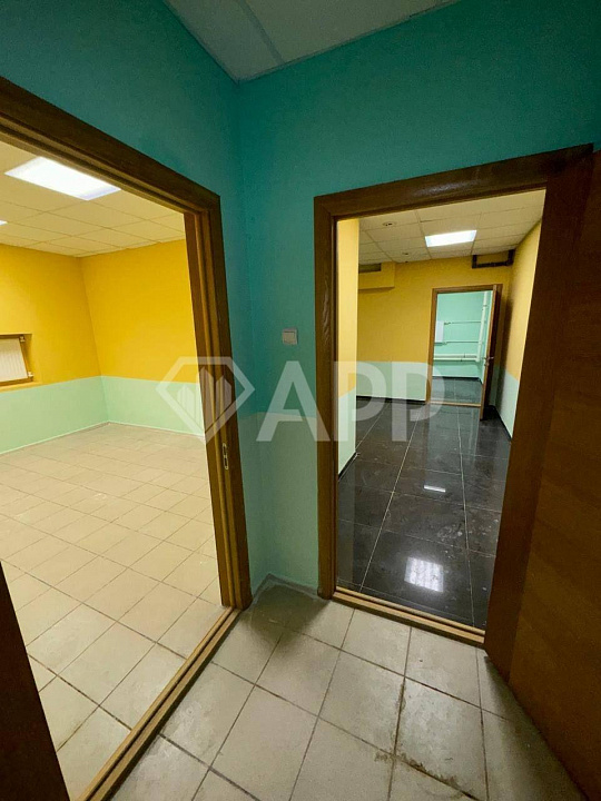 Продам бизнес-центр/офисный центр, 1 150,7 м² фото