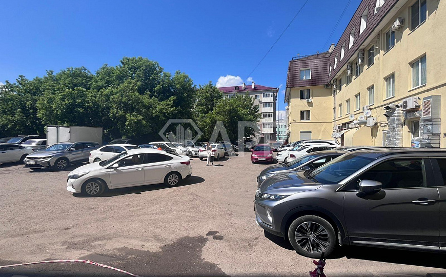 Просторный офис в центре с видом на Булак. 245м² фото