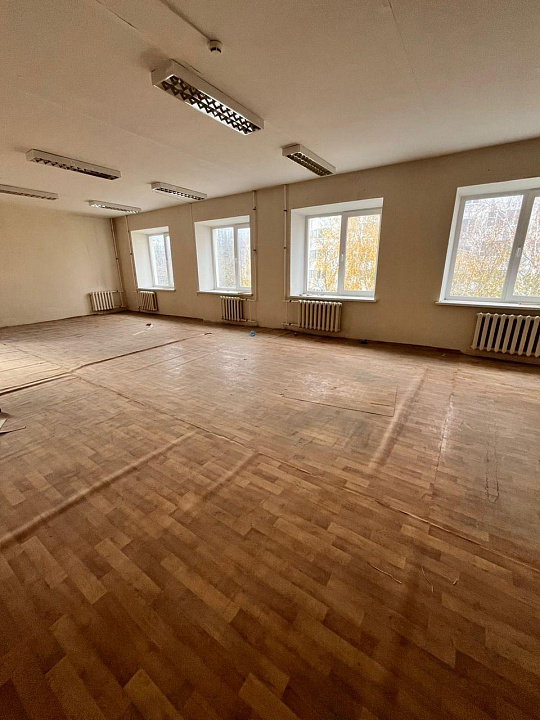 Сдам отдельно стоящее здание, 900 м² фото