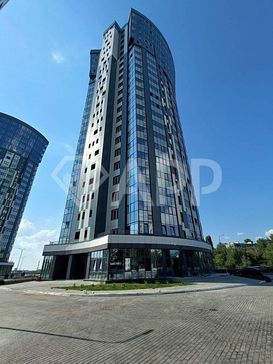 Продам помещения от 98 м² до  560 м² фото