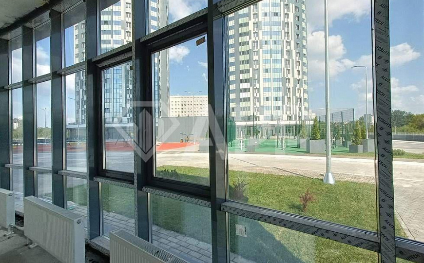 Продам помещения от 98 м² до  560 м² фото