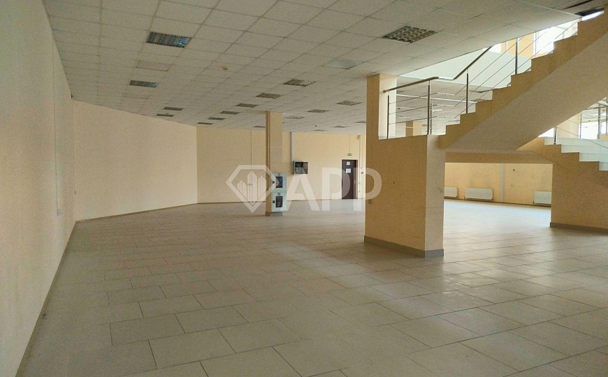 Сдам помещение свободного назначения, 1 007 м² фото