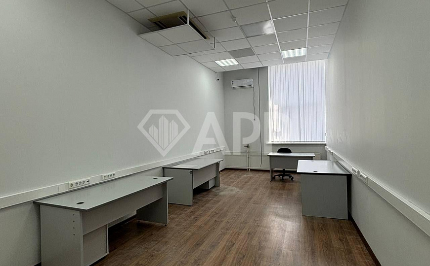 Сдам бизнес-центр/офисный центр, 74 м² фото