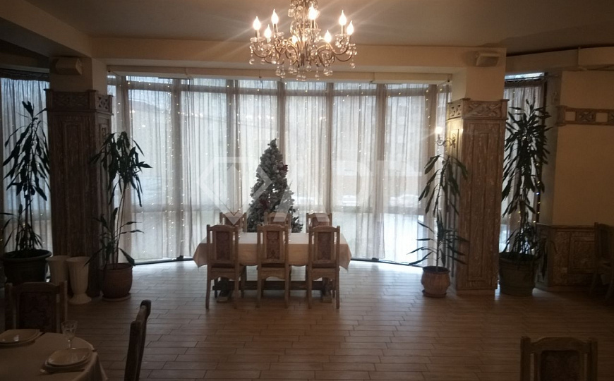 Продам отдельно стоящее здание, 325 м² фото