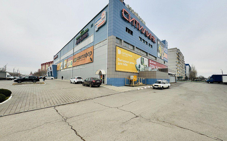 Сдам помещение в торговом центре  г. Волжский, 1 113,7 м² фото