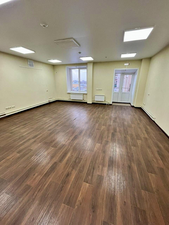 Сдам помещение свободного назначения, 615 м² фото