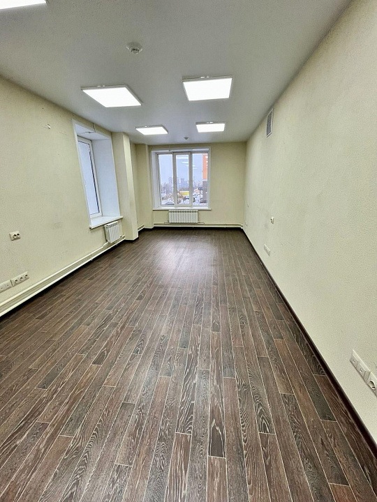 Сдам помещение свободного назначения, 615 м² фото