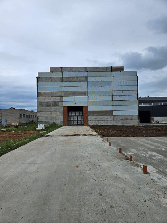 Сдам производственное помещение, 6 000 м² фото