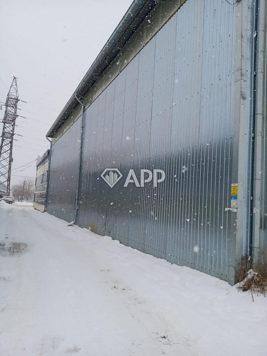 Продам помещение свободного назначения, 1 000 м² фото