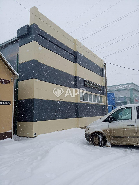Продам помещение свободного назначения, 1 000 м² фото