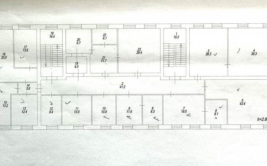 Офис 392,6 м2 фото