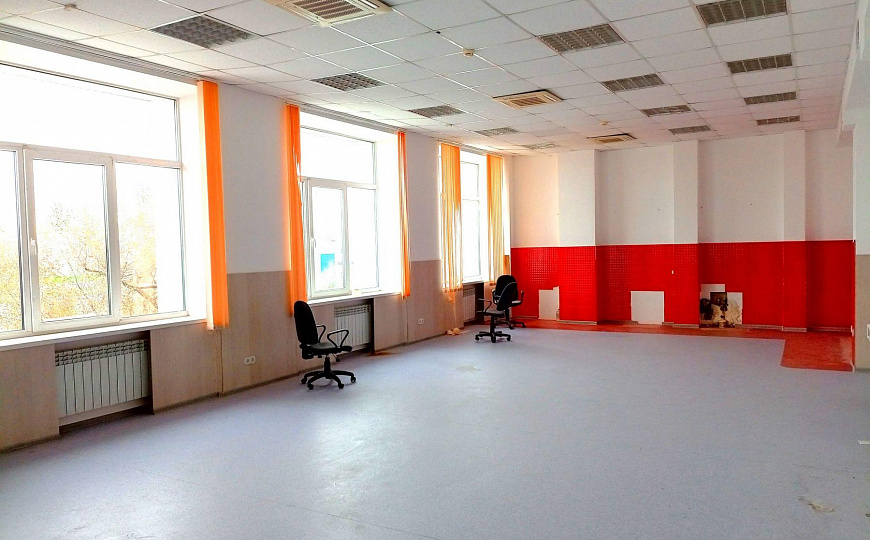 Сдам бизнес-центр/офисный центр, 1 250 м² фото