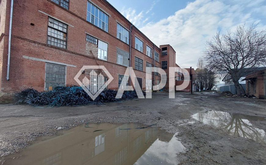 Сдам помещение свободного назначения, 9 000 м² фото