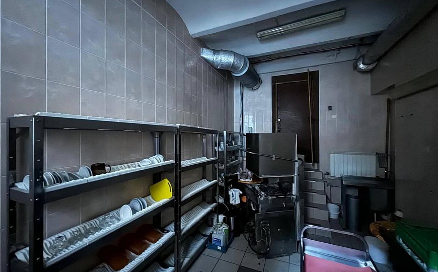 Торговое помещение 450 м2 . Центр Чапаева фото