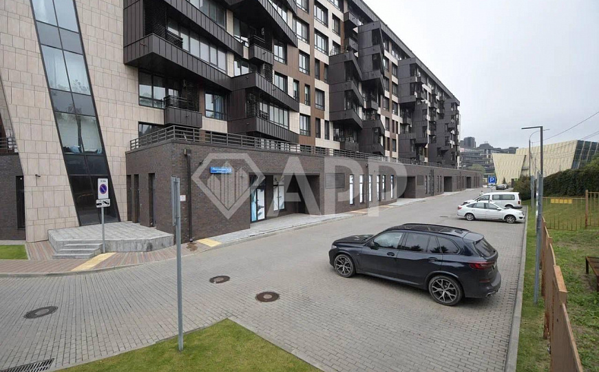 Продажа помещения, 1574 м² фото