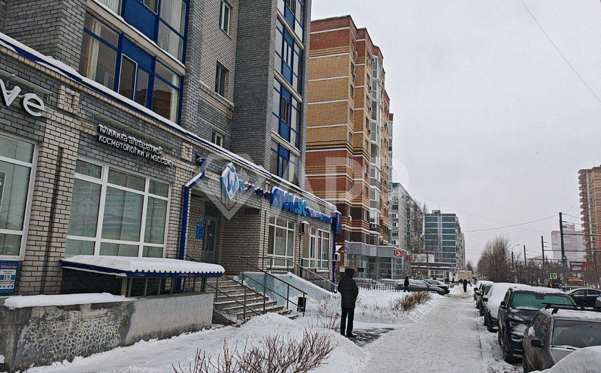 Продаю помещение со свежим ремонтом, на первой линии фото