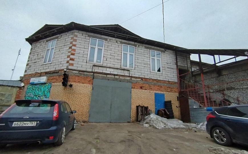 Сдам отдельно стоящее здание, 900 м² фото