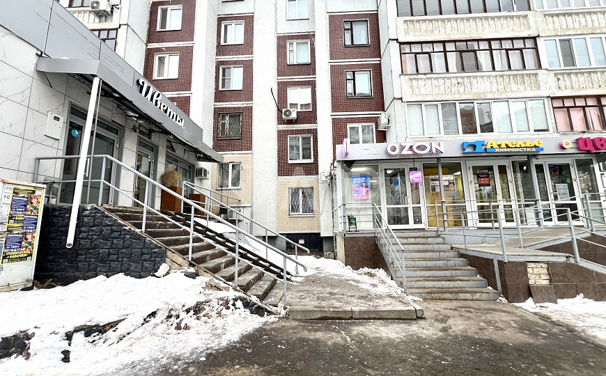 Помещение на трафике, 114 м² фото