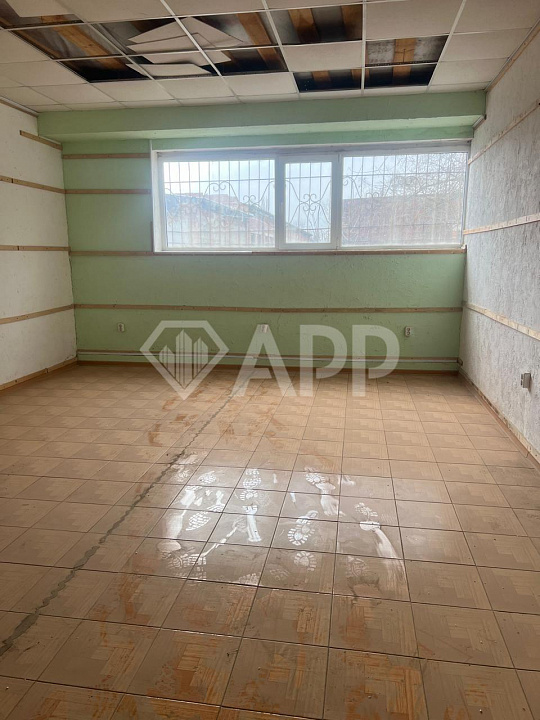 Сдам помещение свободного назначения, 1 800 м² фото