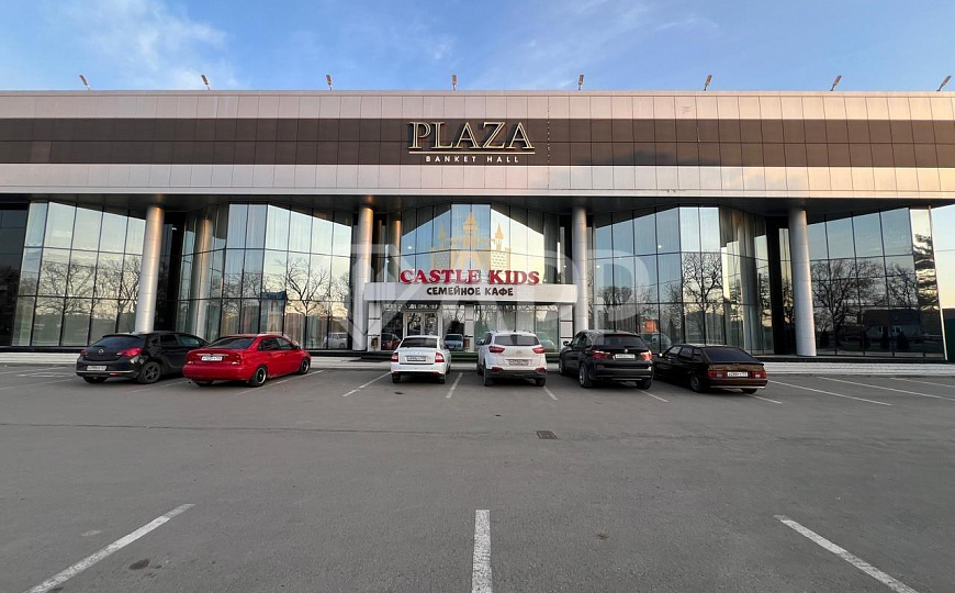 Сдам помещение свободного назначения, 1 300 м² фото