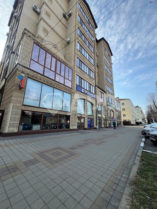 Сдам помещение свободного назначения, 200 м² фото