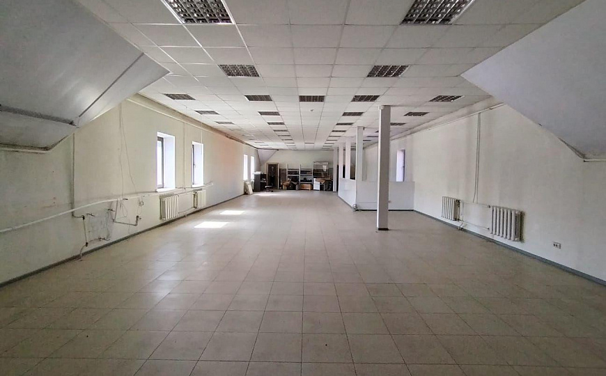 Сдам помещение свободного назначения, 240 м² фото