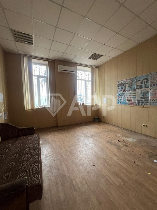 Сдам помещение свободного назначения, 810 м² фото